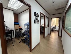 International Plaza (D2), Office #635439181